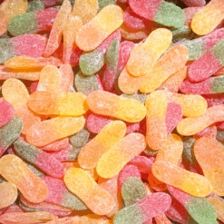 Syrliga Tungor (Banana-Peach & Grapefruit-Raspberry Sour Tongues) (Finnish)