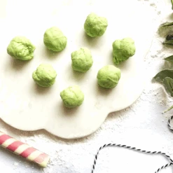 Handcrafted Belgian Chocolate Sprouts - 3.88oz (110g) -Arizona Snack Shop PHOTOROOMTRANSPARENT Photoroom 571